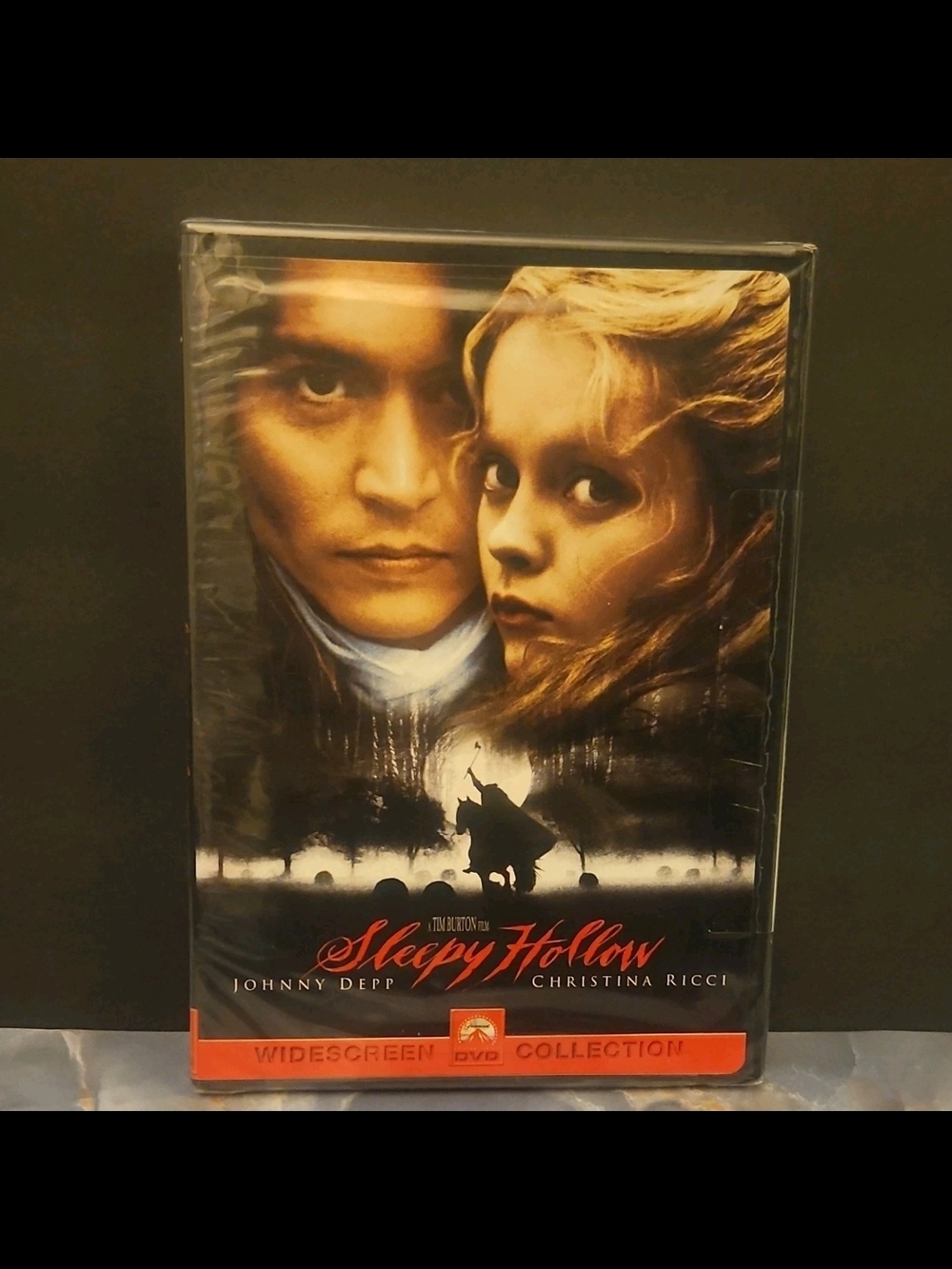 Paramount Pictures Sleepy Hollow DVD Widescreen Edition Johnny Depp